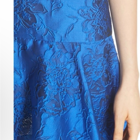 Alice + Olivia Esther Ruffle Hem Tunic Dress - Picture 4 of 4